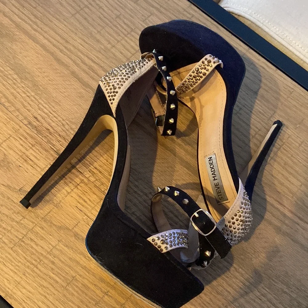 Steve Madden platform studded stiletto sandals - Picture 2 of 4